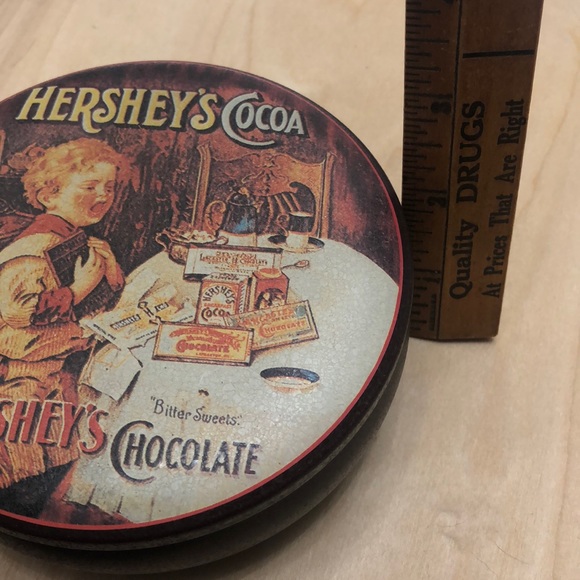 1993 Hershey Cocoa Tin round container made by The Tin Company of America - Picture 6 of 6